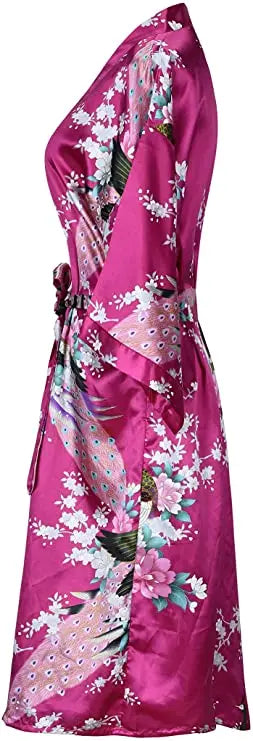 Robe Feminino Curto em Cetim Floral – Kimono para Noiva e Madrinhas | Moda Íntima para Casamento, Noite e SPA