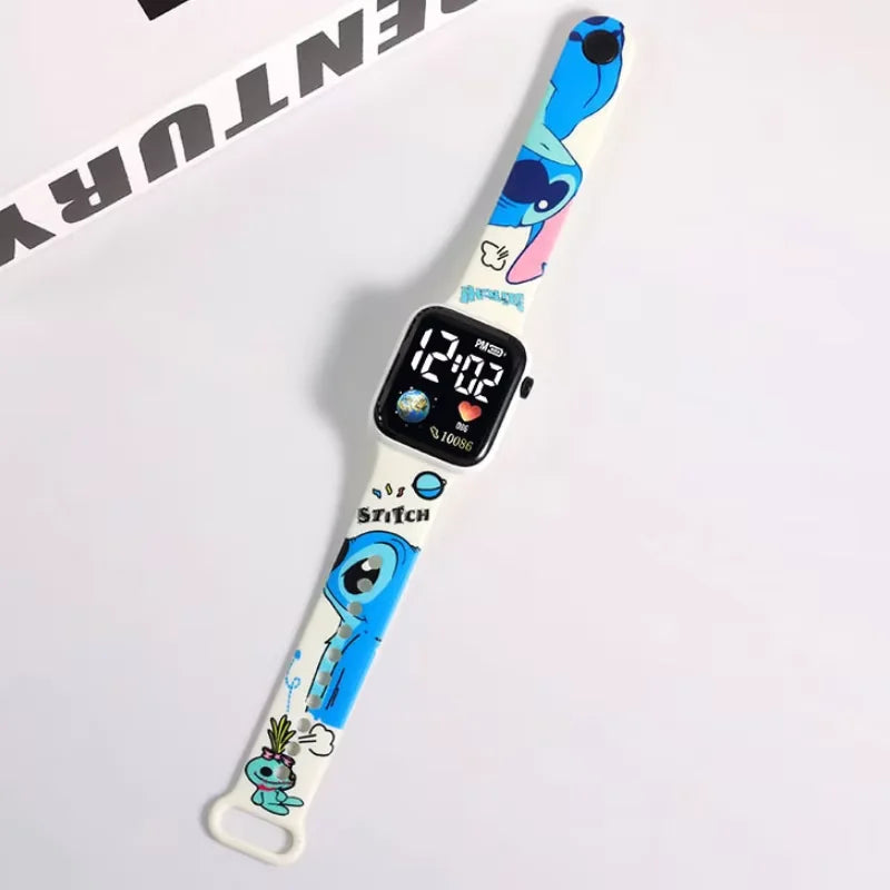 Relógio LED Infantil Stitch – Estampa Colorida e Design Moderno