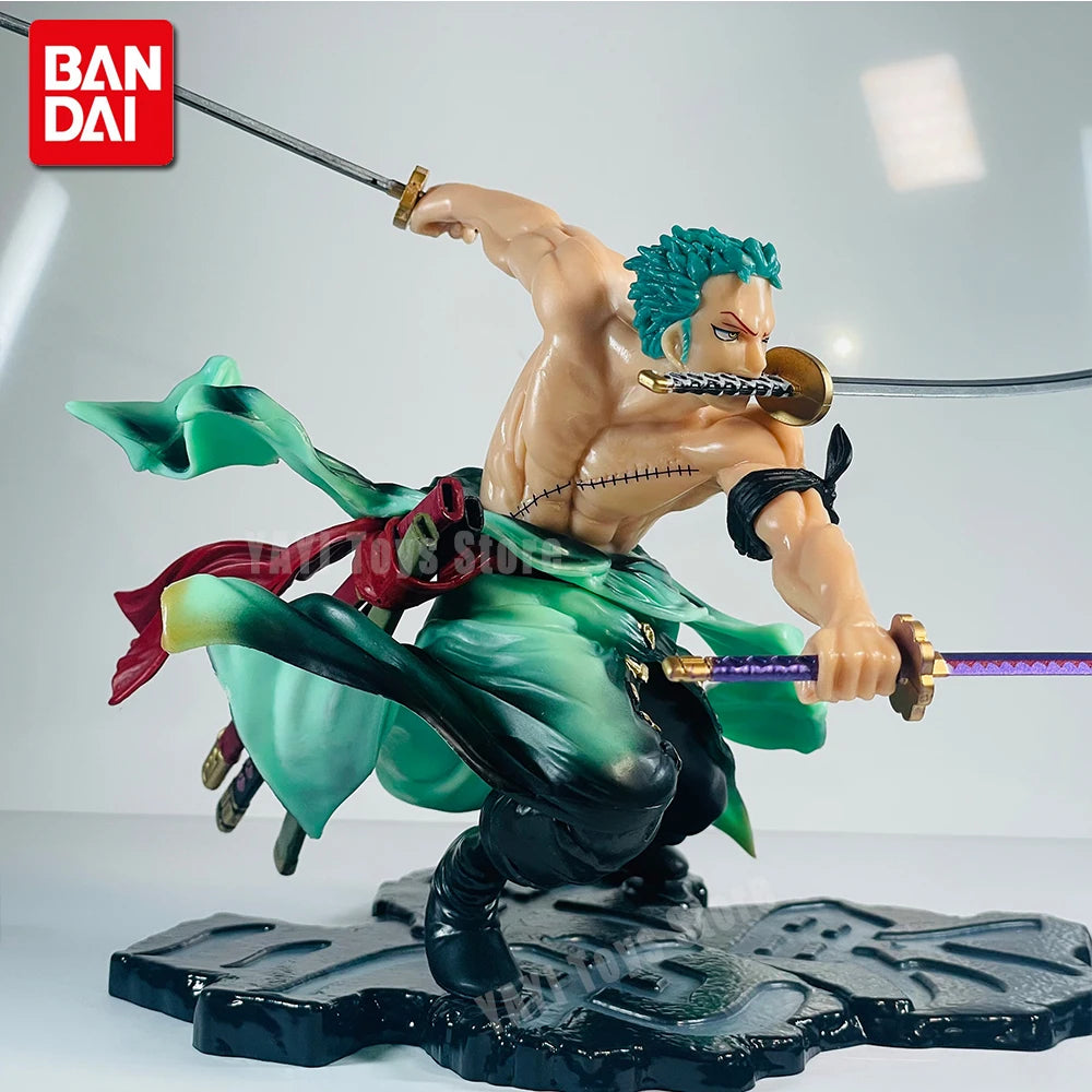 Miniatura Roronoa Zoro – Figura One Piece 10cm | Coleção Anime com Três Espadas