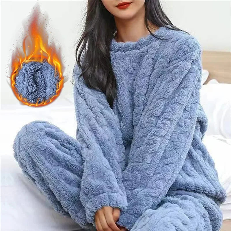 Pijama Feminino Inverno em Veludo Coral – Conjunto Fluffy de 2 Peças | Quentinho e Confortável para Casa