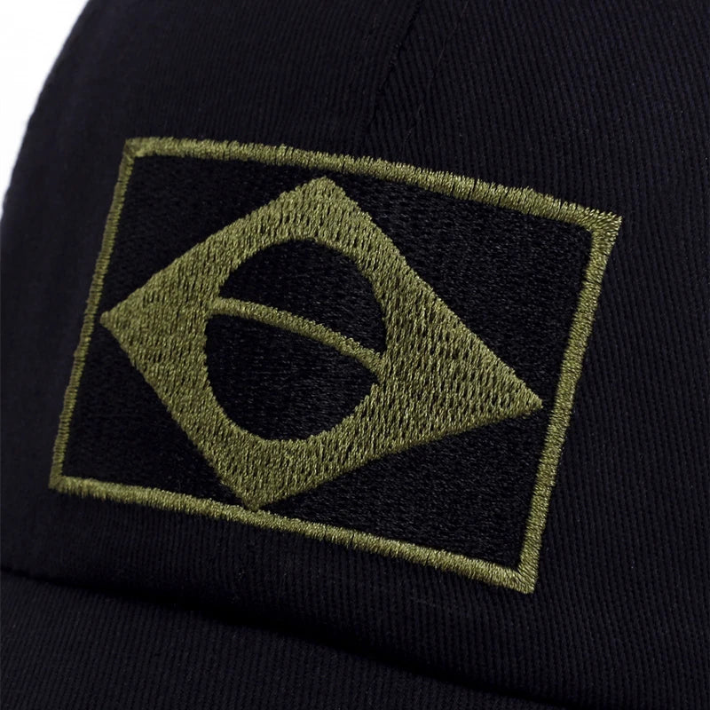 Boné Camuflado com Bandeira do Brasil – Estilo Militar Ajustável | Algodão Confortável para Esporte, Hip Hop e Aventura