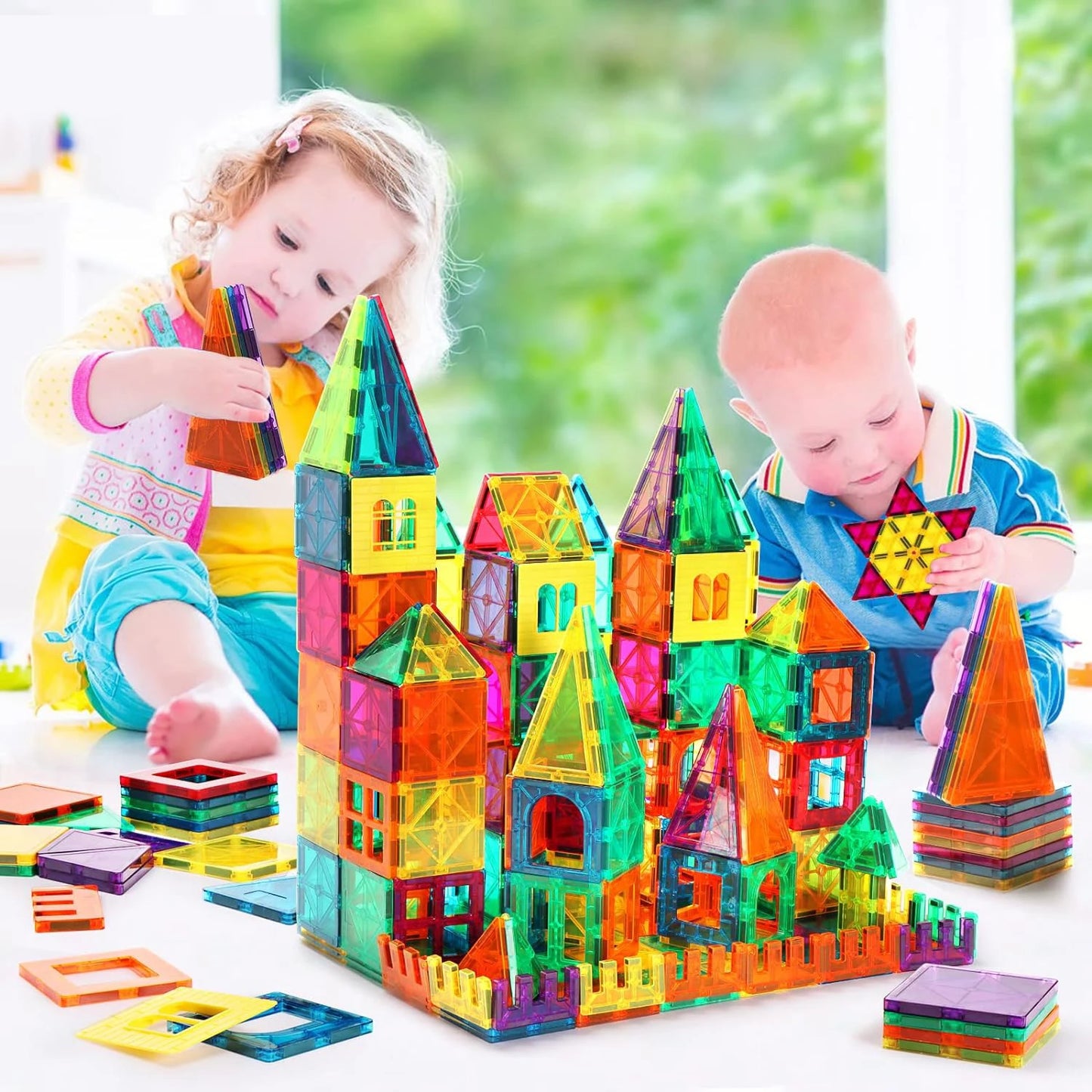 Blocos Magnéticos 3D Coloridos – 130 Peças Transparentes | Brinquedo Educativo de Montar para Crianças