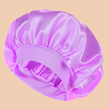 Touca de Cetim Feminina com Aba Larga – Ideal para o dia a dia. Protege os fios com estilo e conforto.